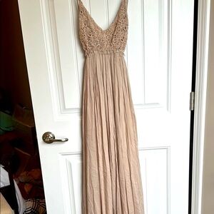 Elegant Lace Maxi Dress